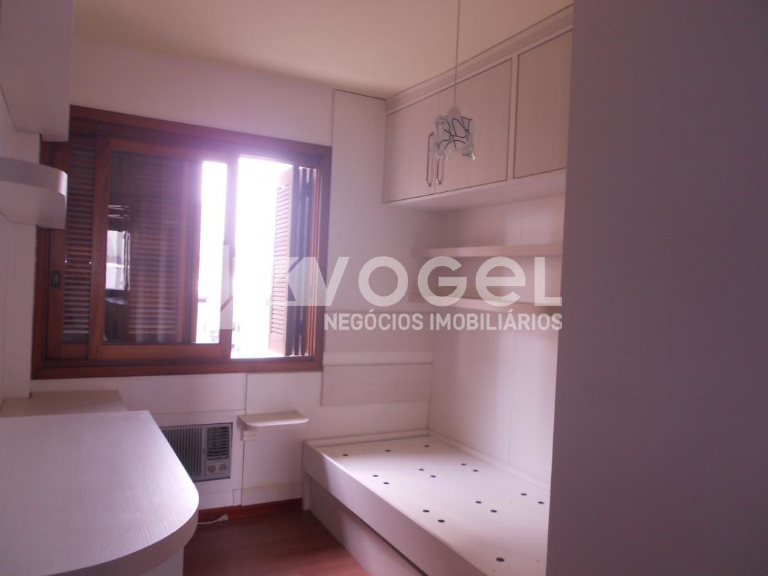 Apartamento à venda com 3 quartos, 234m² - Foto 19