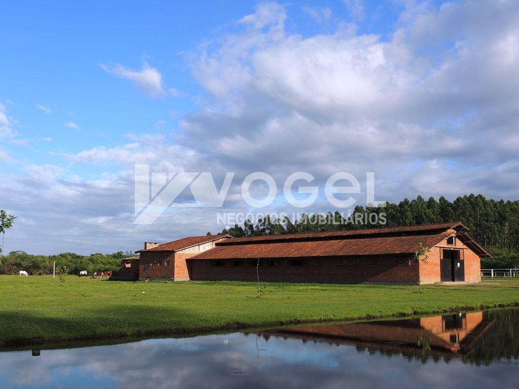 Fazenda à venda, 700m² - Foto 2