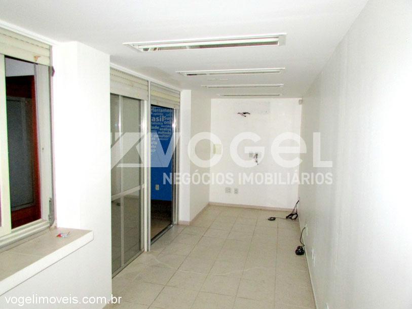 Casa à venda com 3 quartos, 558m² - Foto 8