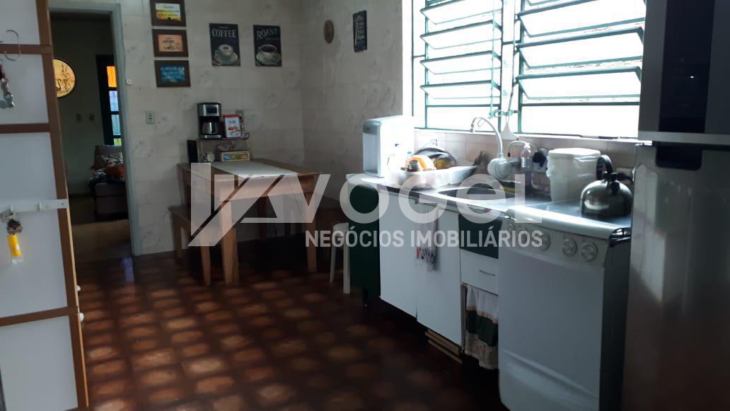 Casa à venda com 2 quartos, 420m² - Foto 8