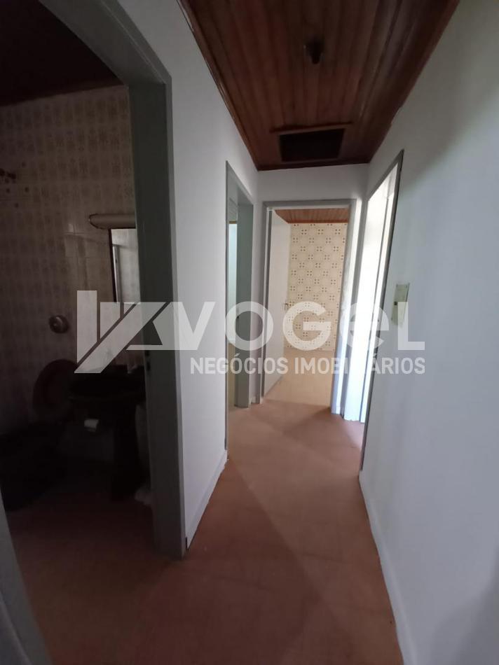 Casa à venda com 2 quartos, 80m² - Foto 2