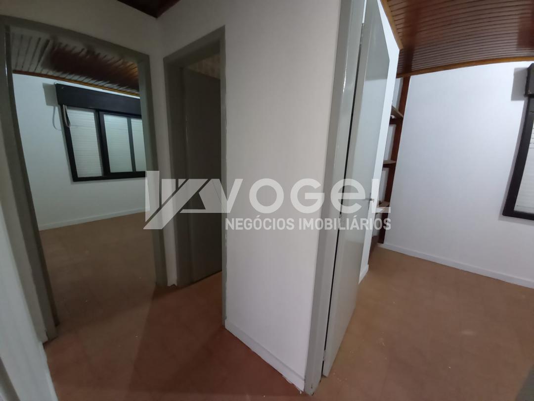 Casa à venda com 2 quartos, 80m² - Foto 4