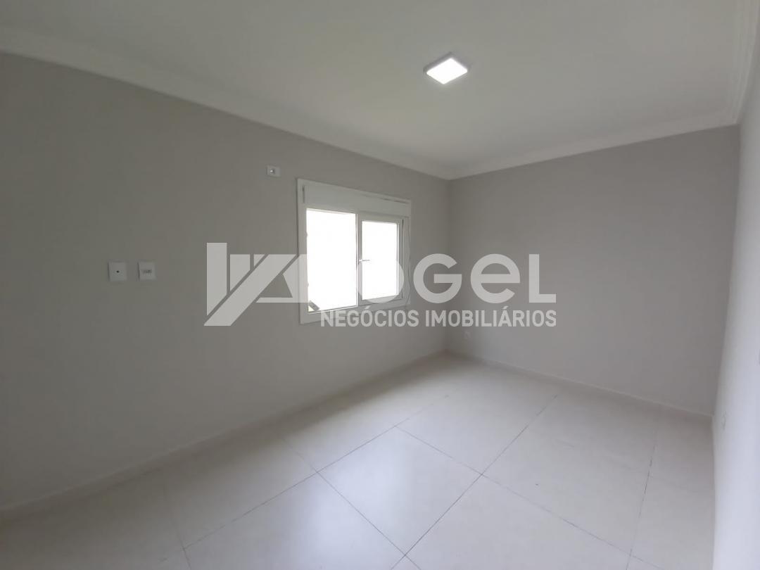 Casa à venda com 3 quartos, 137m² - Foto 2