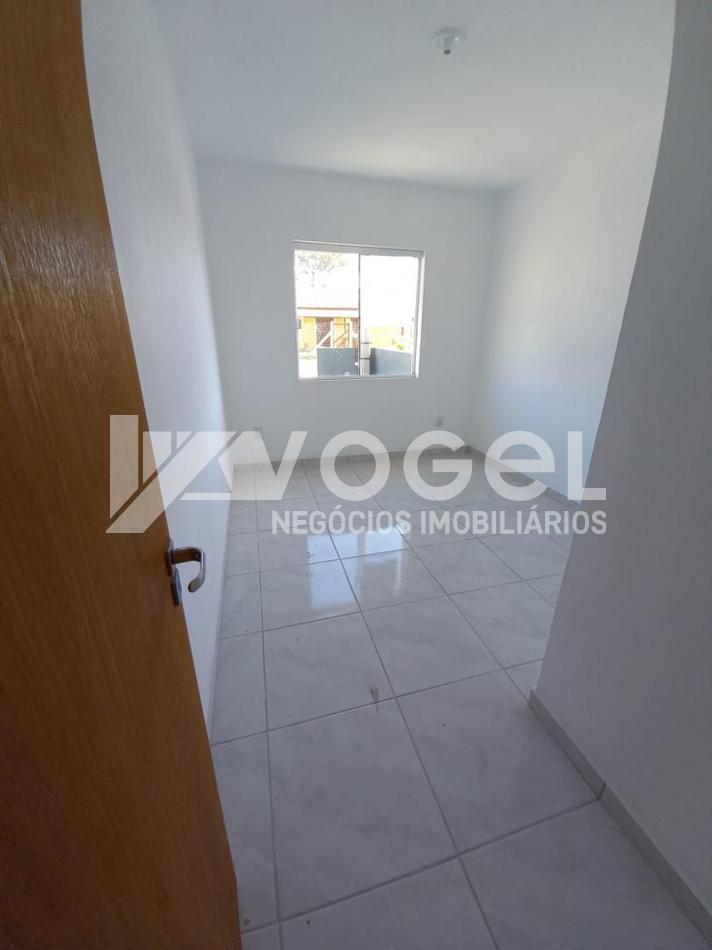 Casa à venda com 2 quartos, 55m² - Foto 11